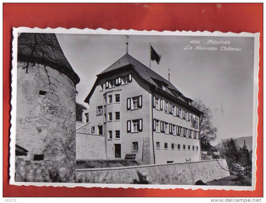 B443 Moutier Le Nouveau Château. Visa Censure 1939, Non Circulé Perrochet Et Ph. 1956 - Moutier