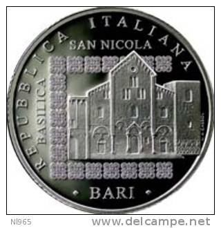 ITALY - REPUBBLICA ITALIANA ANNO 2011 - ANNO DELLA CULTURA E LINGUA RUSSA    - 10,00  EURO IN ARGENTO  FONDO SPECCHIO - Italia