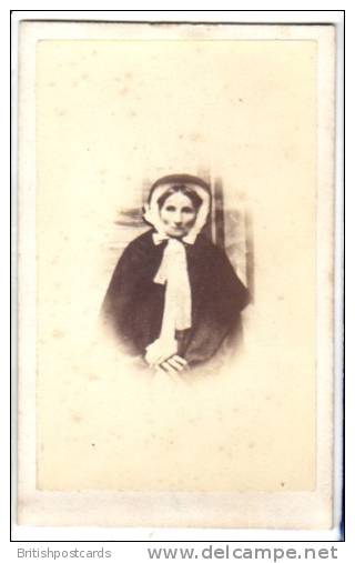 Early CDV - Victorian Lady In Bonet - Photographer North, Maidenhead - Old (before 1900)