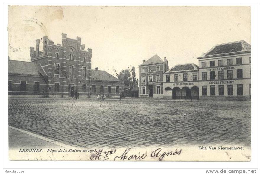 Lessines. Lessen. Place De La Station En 1903. Gare. Hôtel - Café - Restaurant Du Paon D´or. A La Belle-vue. Timbre 53. - Lessines