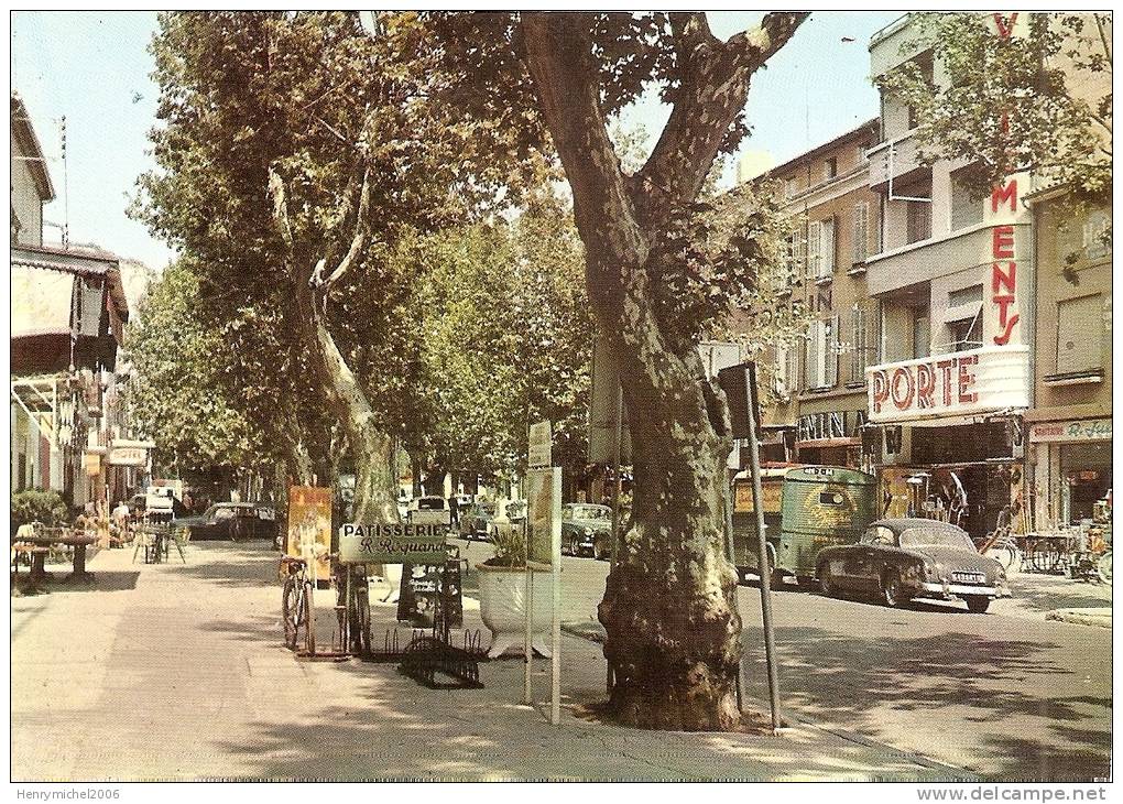 Vaucluse - Cavaillon , Cours Gambetta En 1964 - Cavaillon