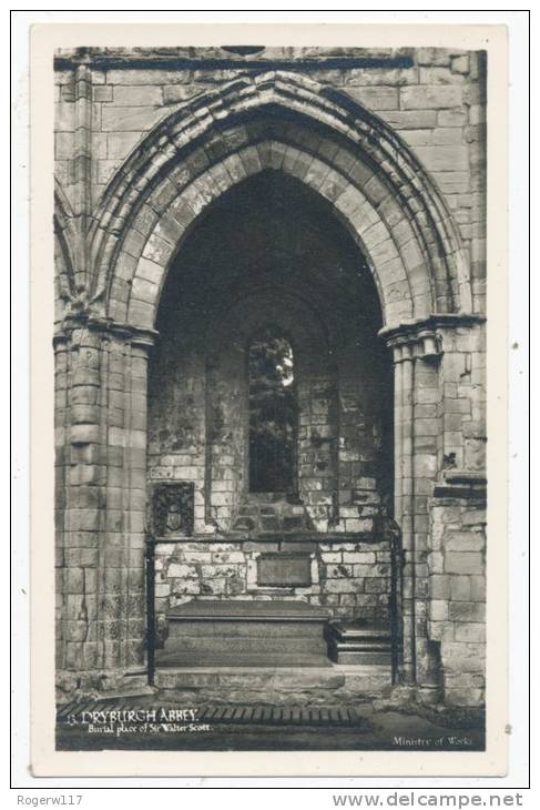 Dryburgh Abbey. Burial Place Of Sir Walter Scott - Berwickshire