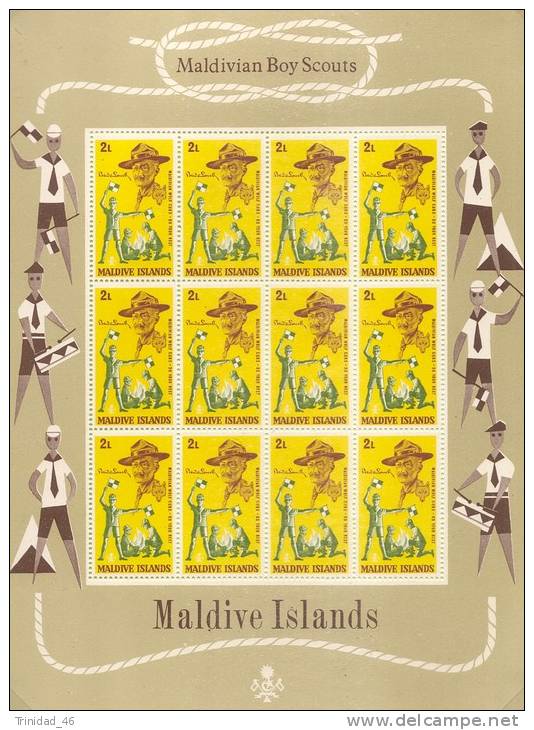 MALDIVE ISLANDS  MALDIVES BLOC DE 12 SCOUTISME SCOUTS  SUPERBE  ! ! ! - Maldives (1965-...)