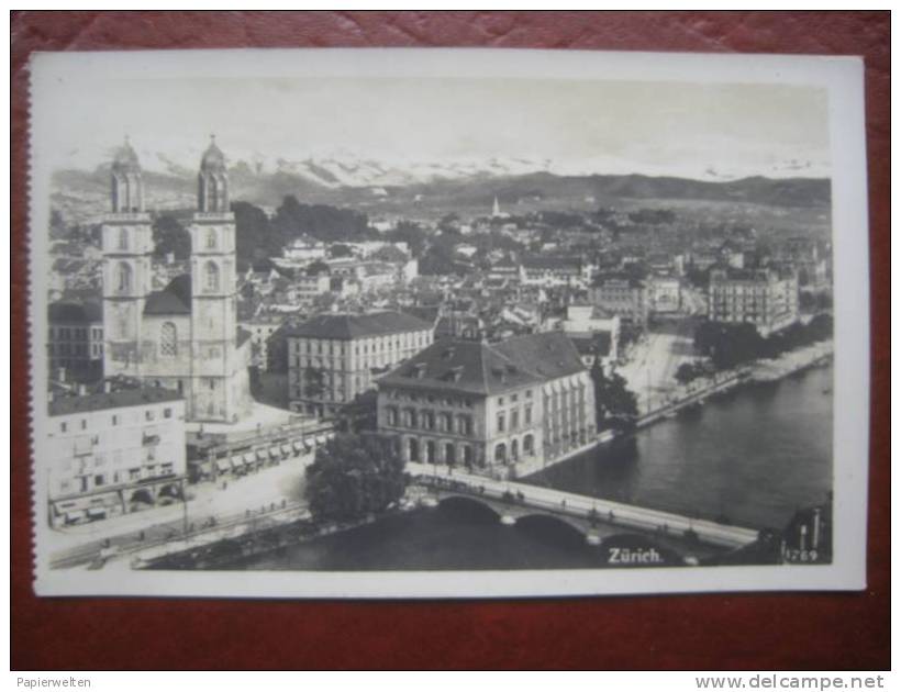 Zürich - Grossmünster, Wasserkirche - Zürich