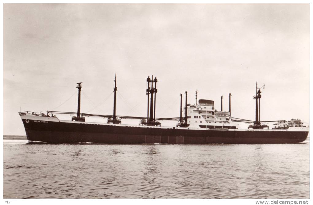 MS Neder Weser 10960 Tons - Tankers
