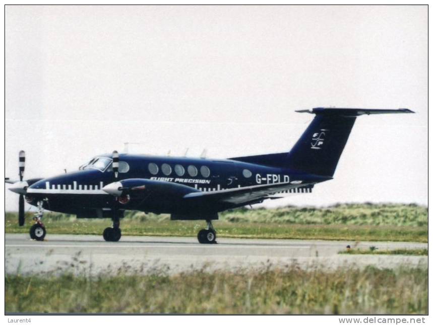 (avi -44) - Avion - Airplane - Flight Precision - Benbecula Airport - 1946-....: Moderne