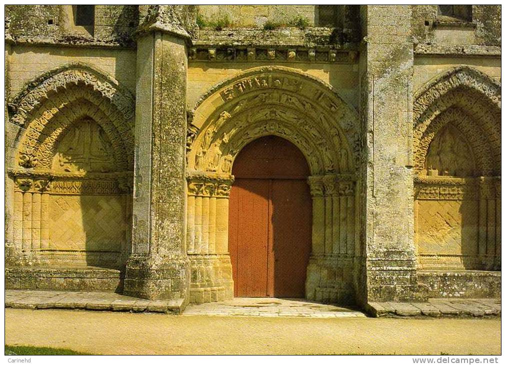 AULNAY EGLISE ST PIERRE DE LA TOUR PORTAIL OUEST - Aulnay