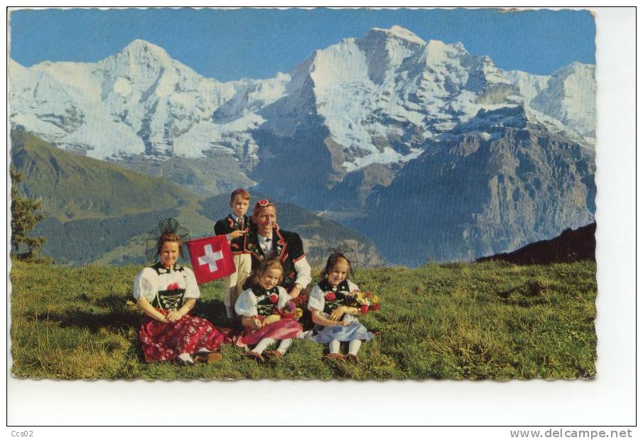 Familie In Berner Tracht, Famille En Costume Bernois 1962 - Berna