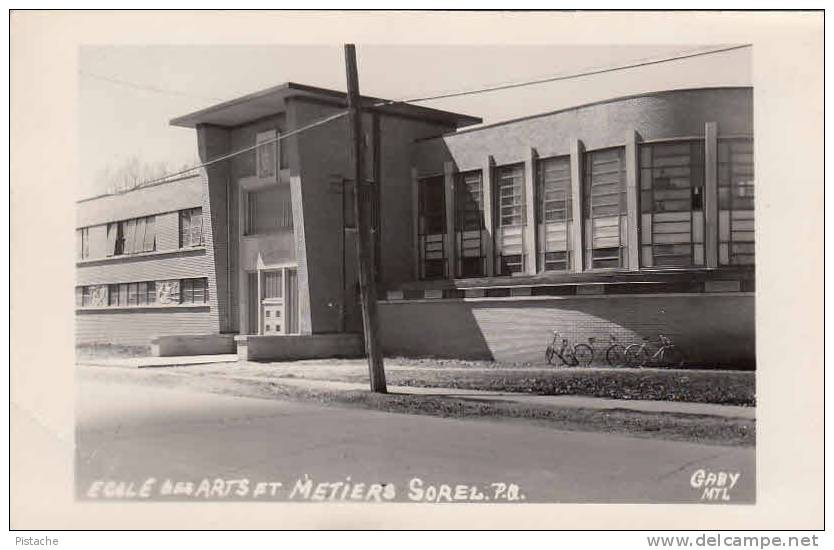 Carte Photo Véritable - Sorel Québec P.Q. - École Des Arts & Métiers - Neuve - État TB - Other & Unclassified