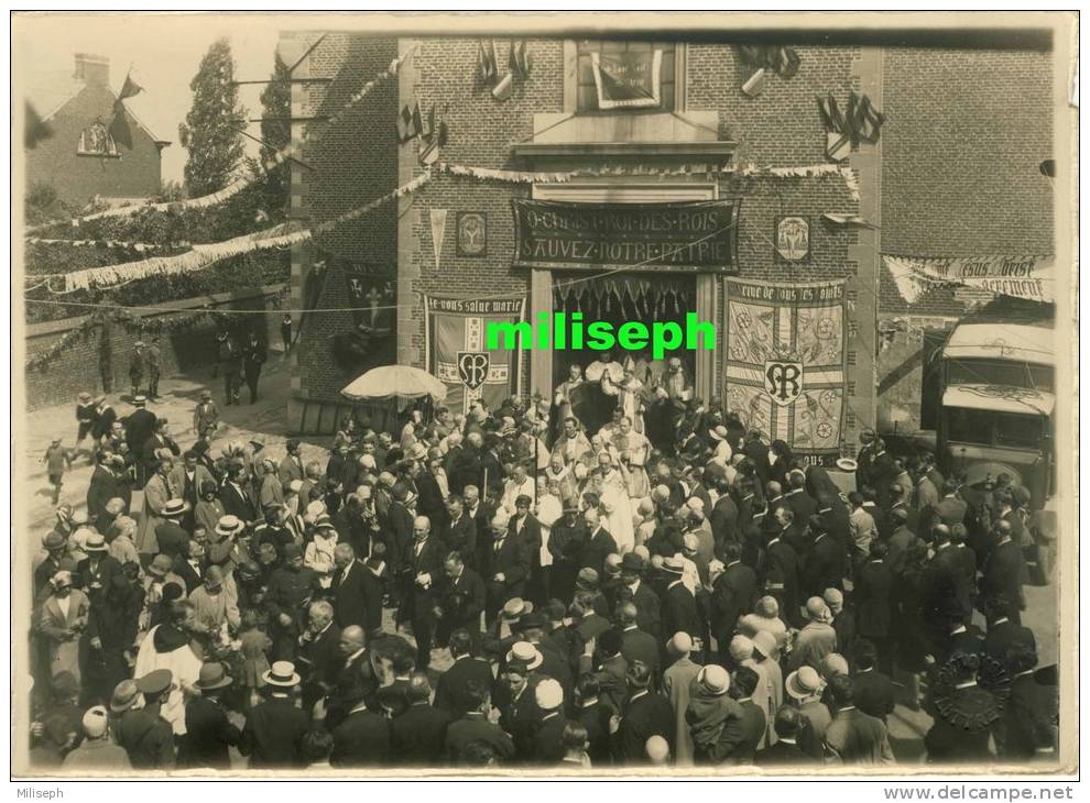 PHOTO - LUTTRE -  Fête Du Centenaire De La Belgique 1930 -  EGLISE Décorée - Voir Annotations - TRES RARE -  (1082) - Pont-à-Celles