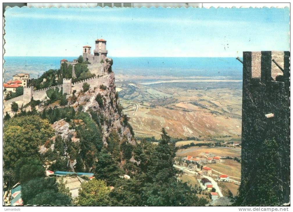 Repubblica Di S. Marino, Scorcio Della Sconda Torre E Panorama, Used Postcard [P6699] - San Marino