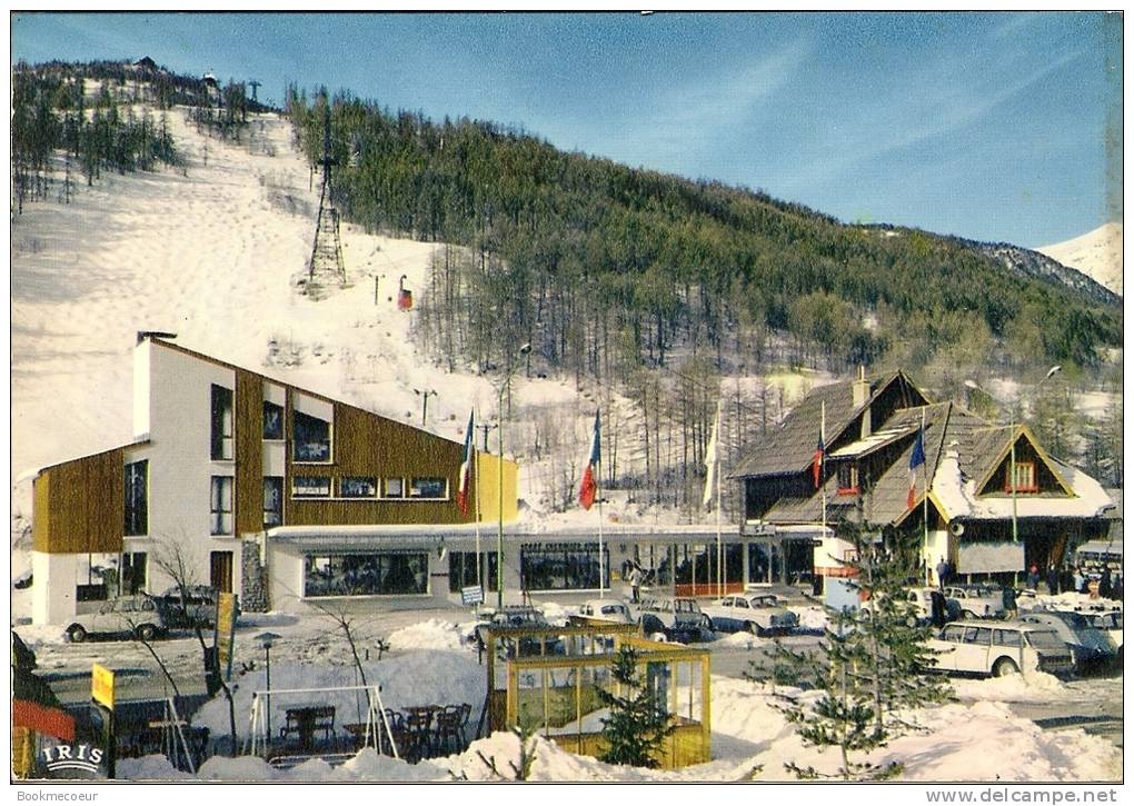 05  CHANTEMERLE SERRE CHEVALIER LE CENTRE DE LA STATION LE TELEPHERIQUE ET LES PISTES - Serre Chevalier