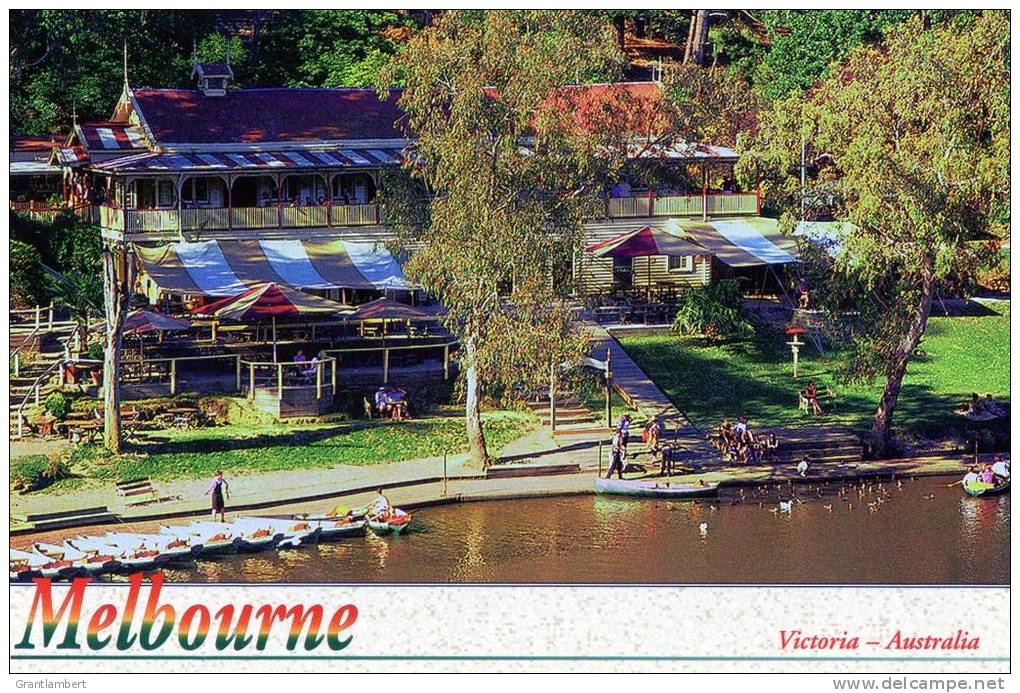 Melbourne - Fairfield Park Boathouse On The Yarra River Unused - Melbourne