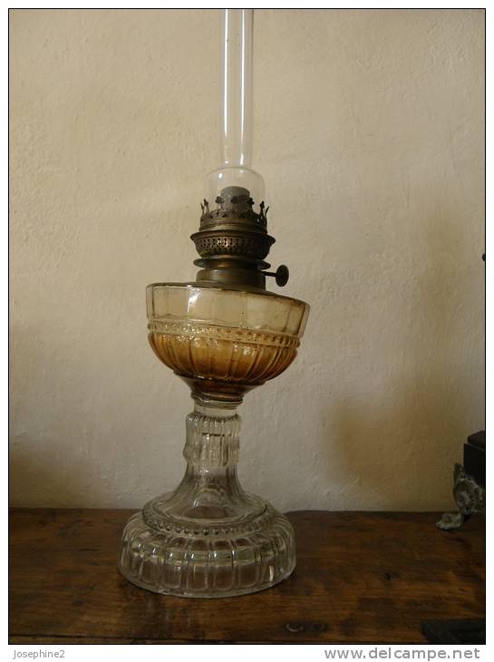 Lampe à Pétrole ( Verre Du Réservoir Penchée) - Leuchten & Kronleuchter