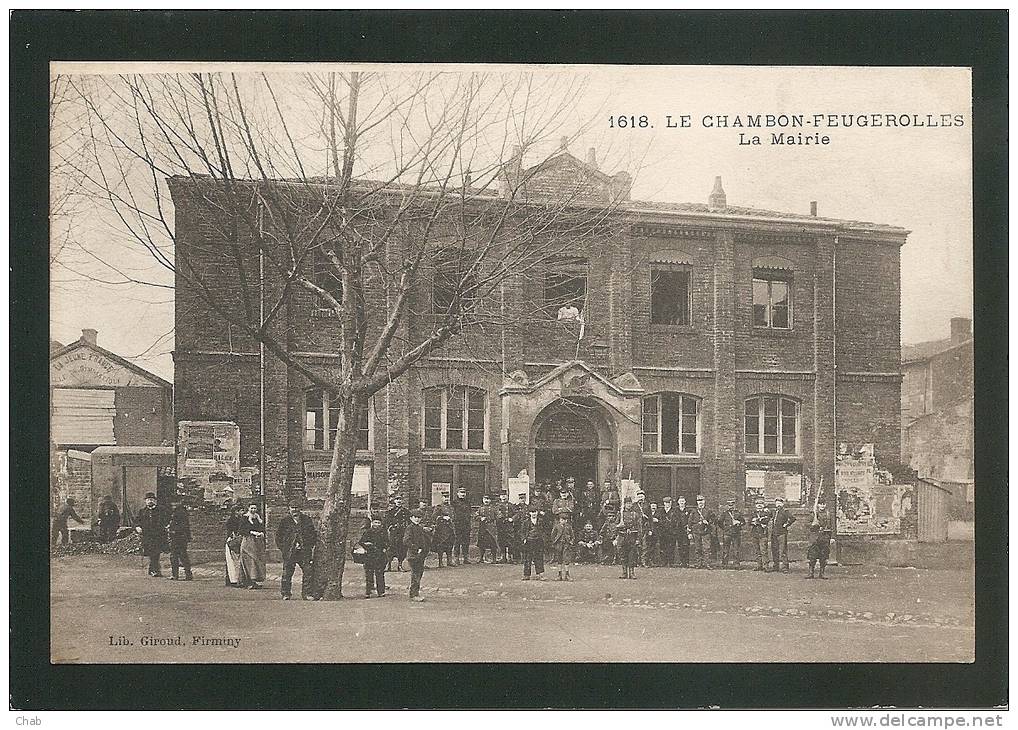 BELLE C.P.A     1618.-  LE CHAMBON - FEUGEROLLES  -  La  Mairie  -  TRES ANIMEE - Le Chambon Feugerolles