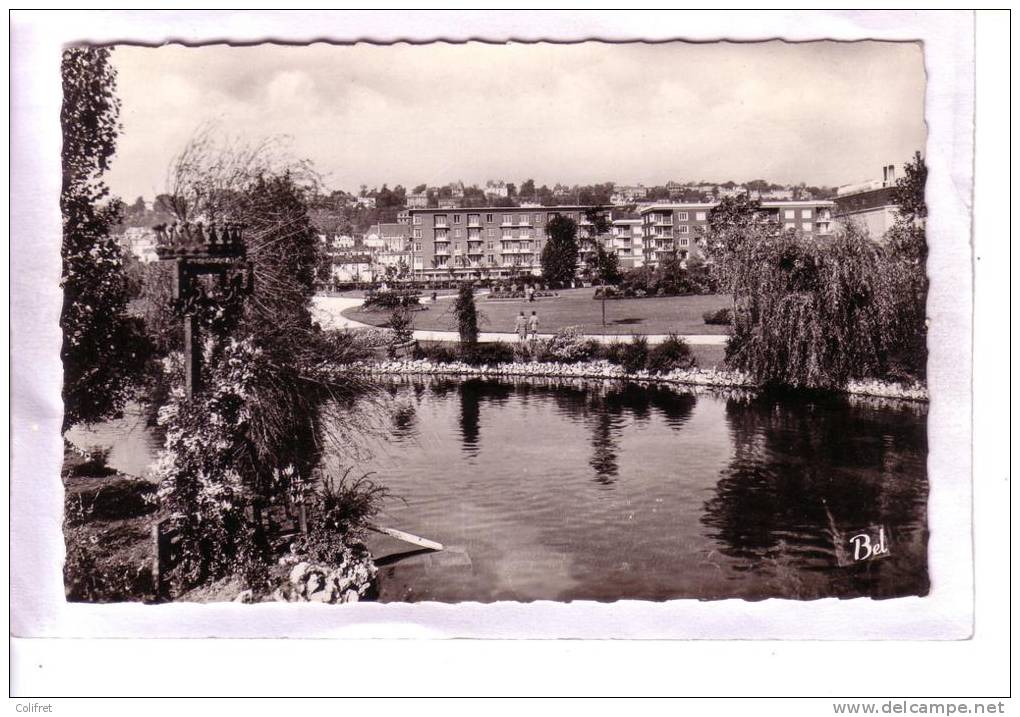 76 - Le Havre              La Pièce D'Eau Du Jardin St-Roch - Square Saint-Roch