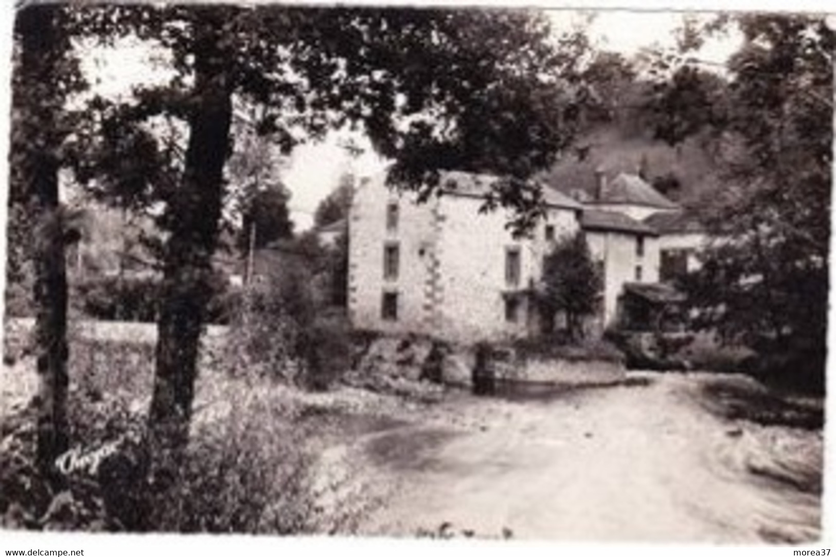 BUSSIERE POITEVINE  Le Moulin Du Queroux Et La Gartempe - Bussiere Poitevine