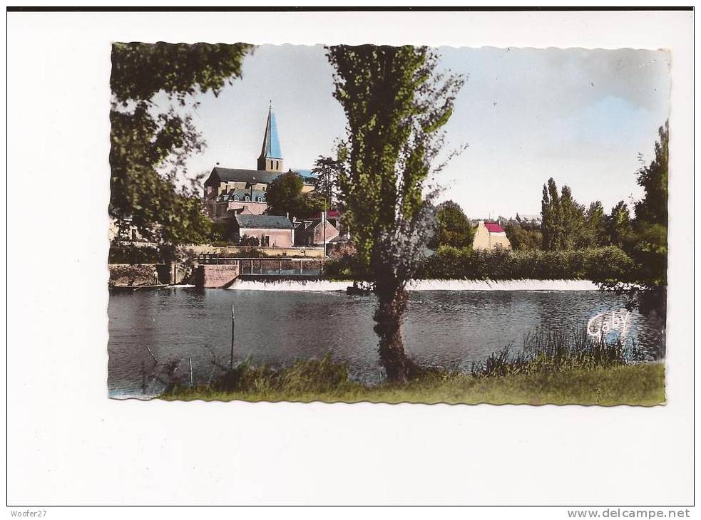 CPSM  CHATEAUNEUF SUR SARTHE  Le Barrage Et L'église - Chateauneuf Sur Sarthe