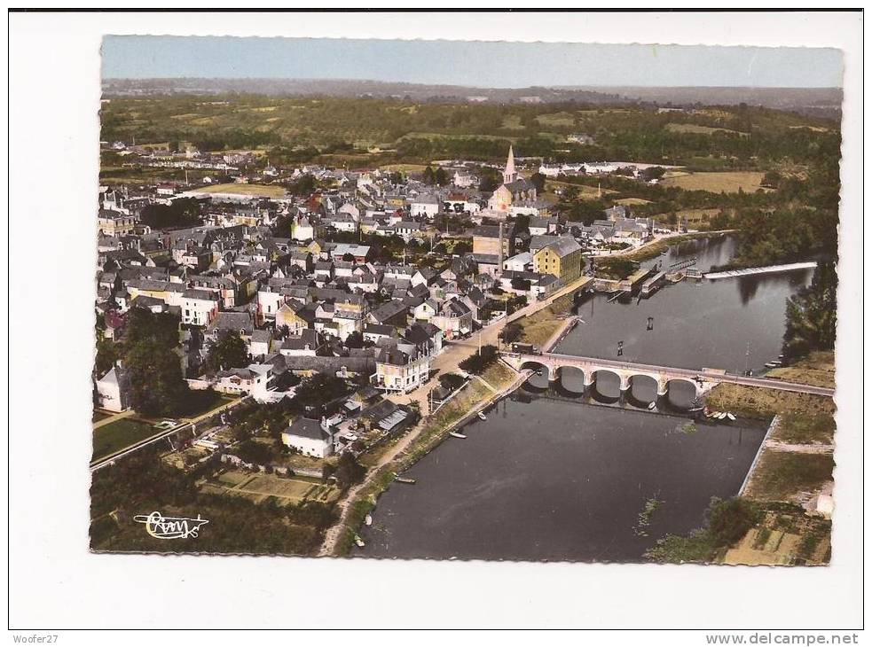 CPSM  CHATEAUNEUF SUR SARTHE   Un Coin De La Ville - Chateauneuf Sur Sarthe