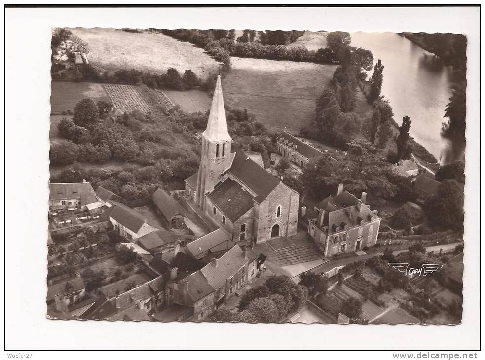 CPSM  CHATEAUNEUF SUR SARTHE   L'église Et La Sarthe - Chateauneuf Sur Sarthe