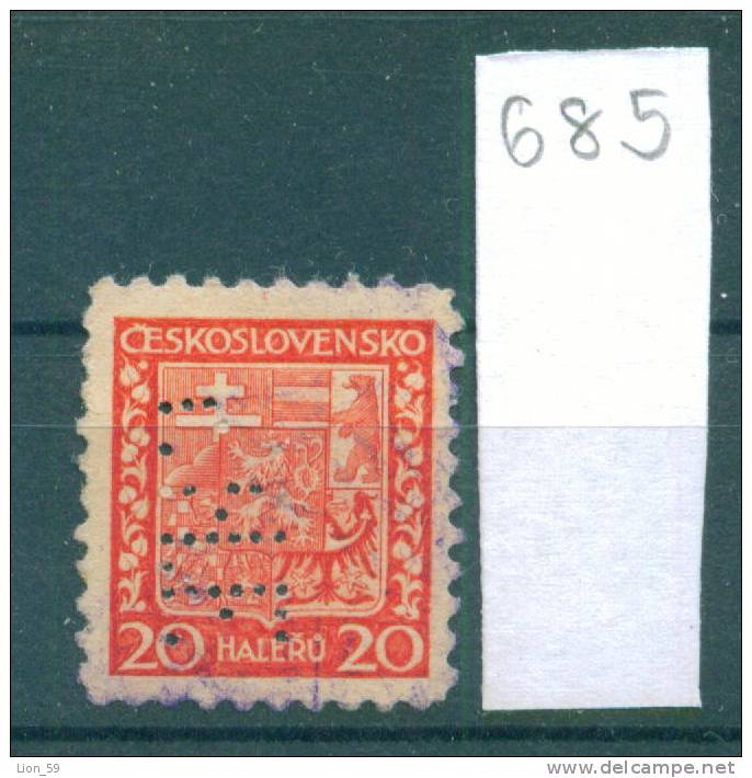 25K685 // - E.HE - Perfin Perfores Perforiert Perforati Perforadas Czechoslovakia Tchecoslovaquie Tschechoslowakei - Perforadas