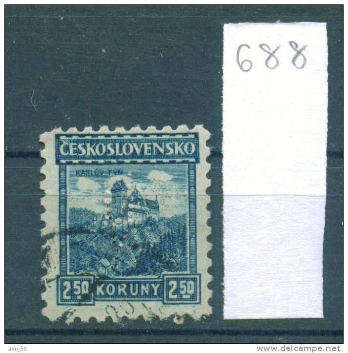 25K688 // - Monogram MCG Perfin Perfores Perforiert Perforati Perforadas Czechoslovakia Tchecoslovaquie Tschechoslowakei - Perforés