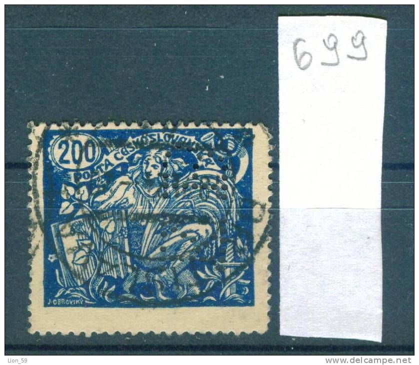 25K699 // - KB - Perfin Perfores Perforiert Perforati Perforadas Czechoslovakia Tchecoslovaquie Tschechoslowakei - Perforadas