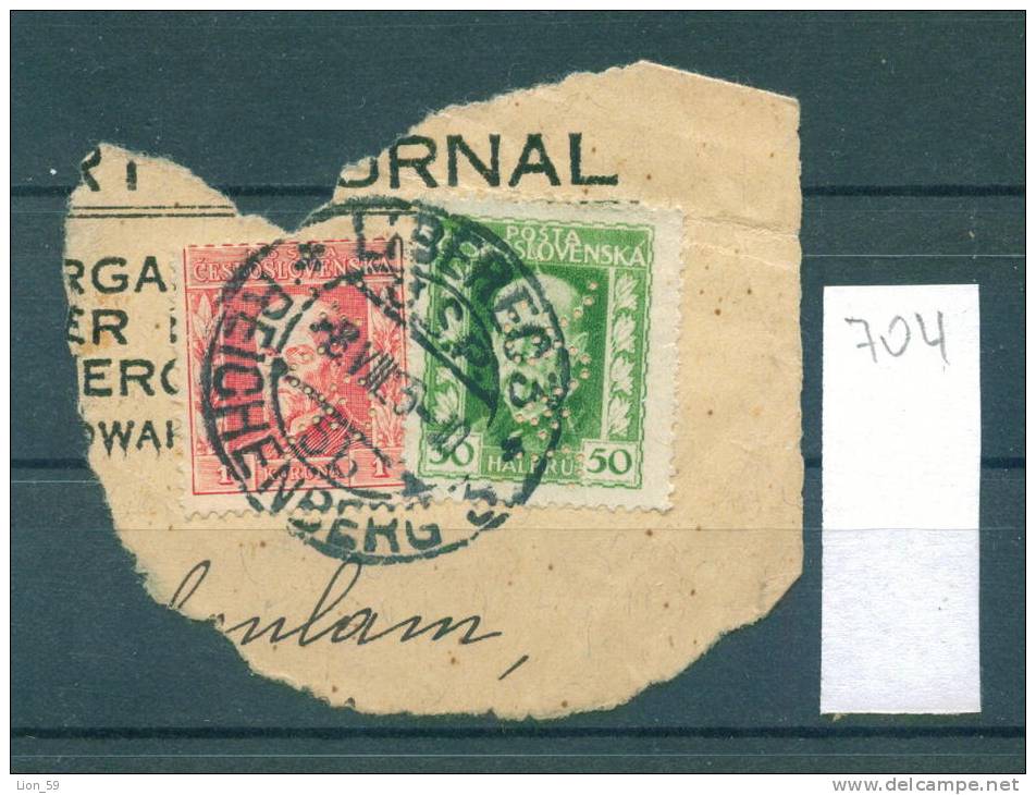 25K704 // - RM - Perfin Perfores Perforiert Perforati Perforadas Czechoslovakia Tchecoslovaquie Tschechoslowakei - Perforiert/Gezähnt