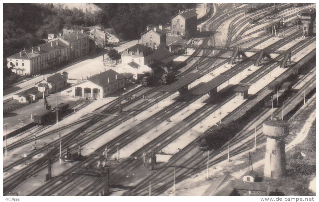 LEROUVILLE (55) - CPSM Dentelée GF Peu Fréquente : (rare ?) La Gare Et Le Port,, Vue Aérienne  (Meuse) - Lerouville