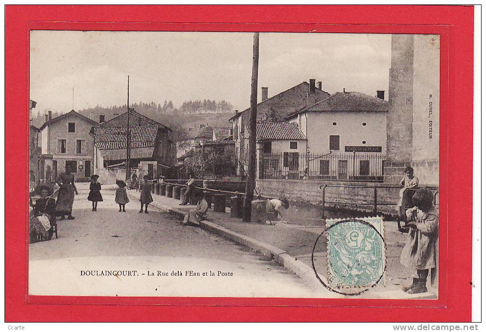 DOULAINCOURT(52) / POSTES / La Rue Delà L'Eau Et La Poste / Animation - Doulaincourt