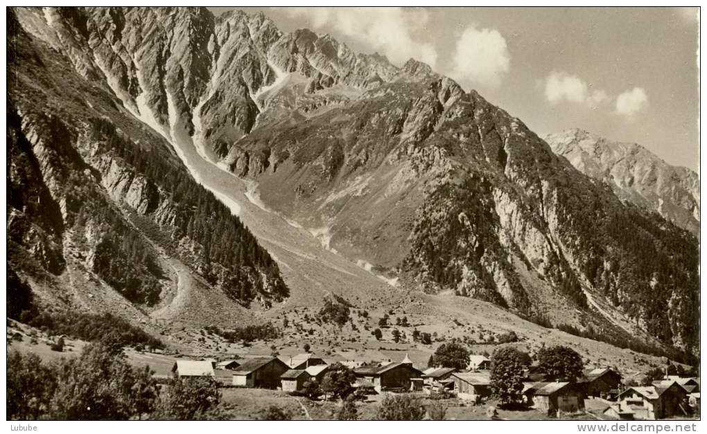 Guttannen - Dorf Gegen Gallauistöcke         1946 - Guttannen