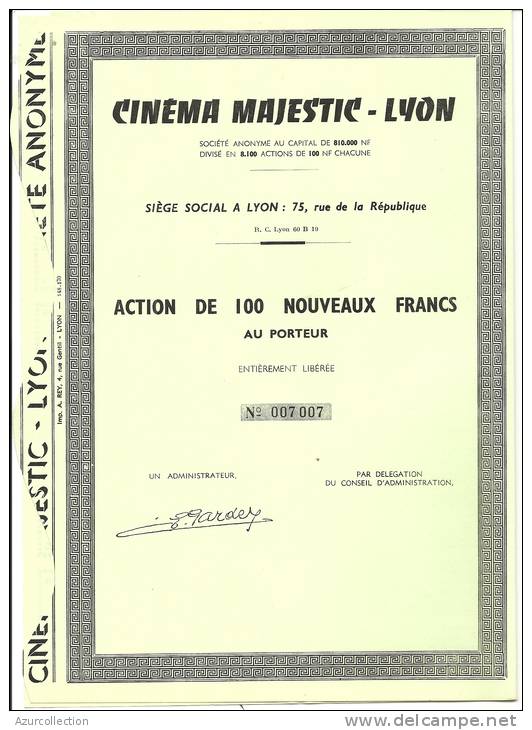 CINEMA  MAJESTIC A LYON - Film En Theater