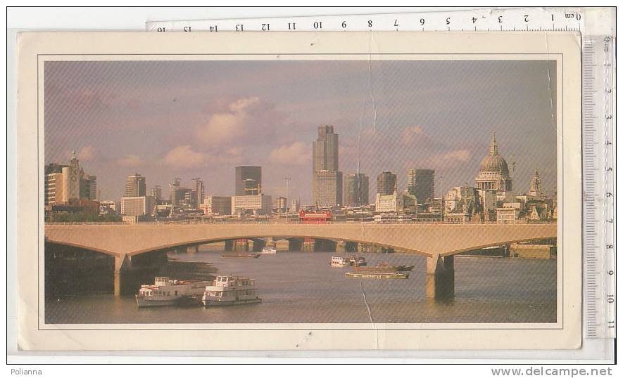 B0599# FOTOSCOPE - LONDON SKYLINE And RIVER THAMES  VG 1990 - River Thames