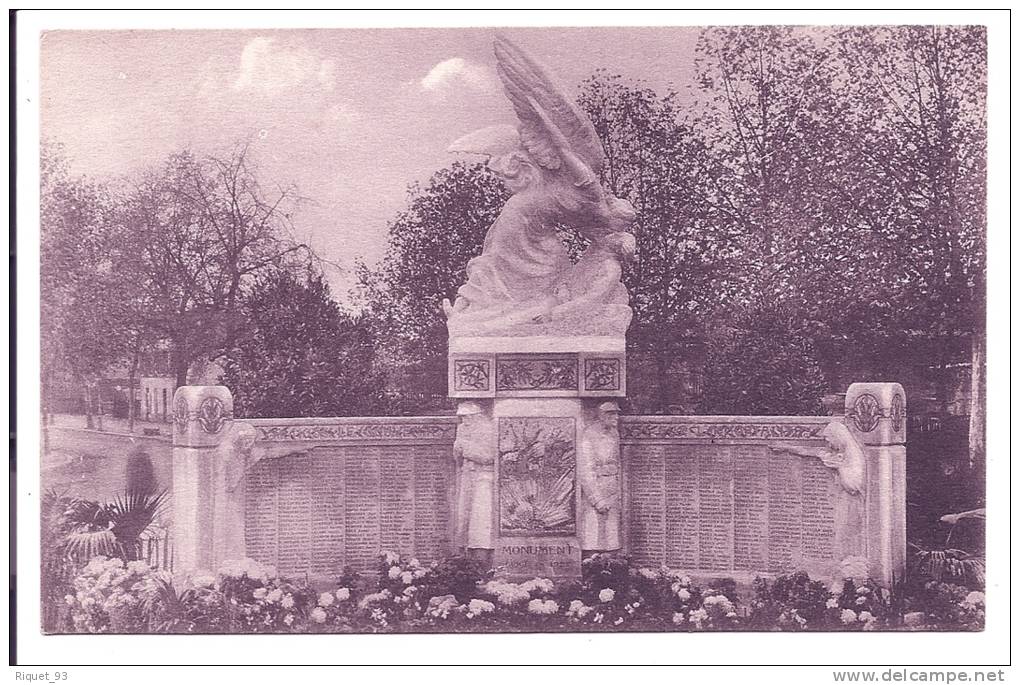 7 - MARMANDE . Le  Monument  Aux Morts De La Grande Guerre - Marmande