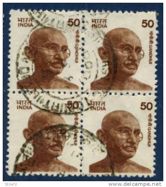 Inde - 751 En Bloc De Quatre Oblitéré - Série Courante Gandhi - Used Stamps