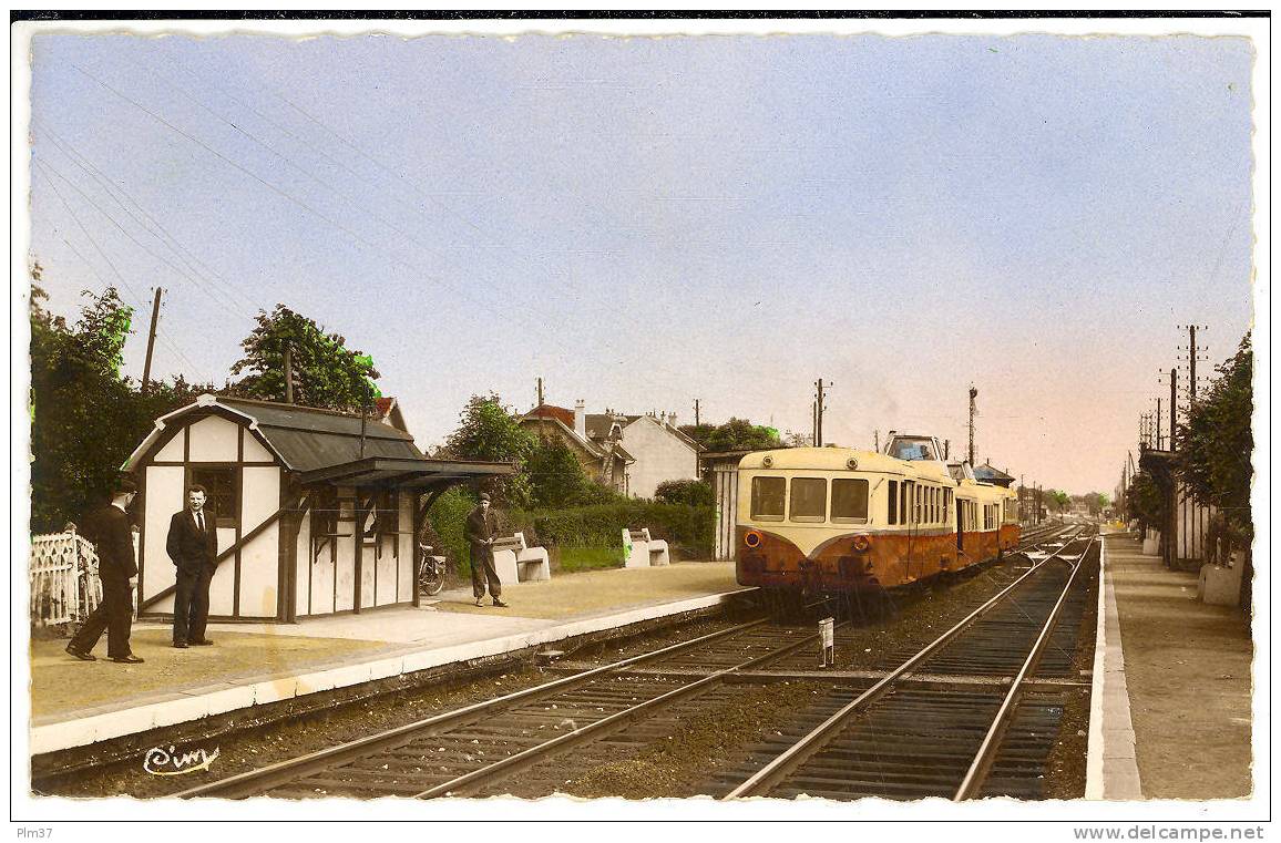 ERMONT - Halte De Cernay - Train En Gare - Ermont-Eaubonne