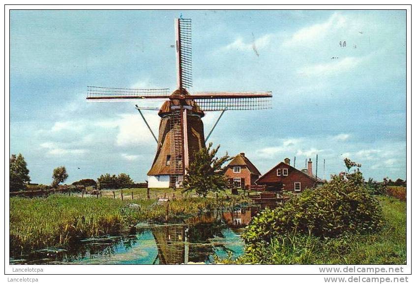 WATERMOLEN (BOVENKRUIER) BIJ NAARDEMEER - Naarden