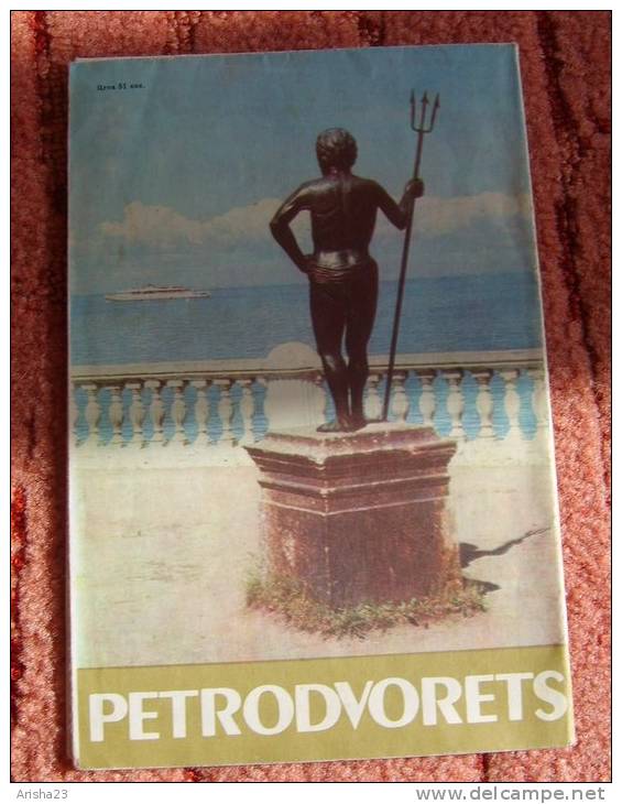 USSR, Russia, Guide Brochure Of The Palace & Park Ensemble Of Peterhof Petrodvorets - Arquitectura /Diseño