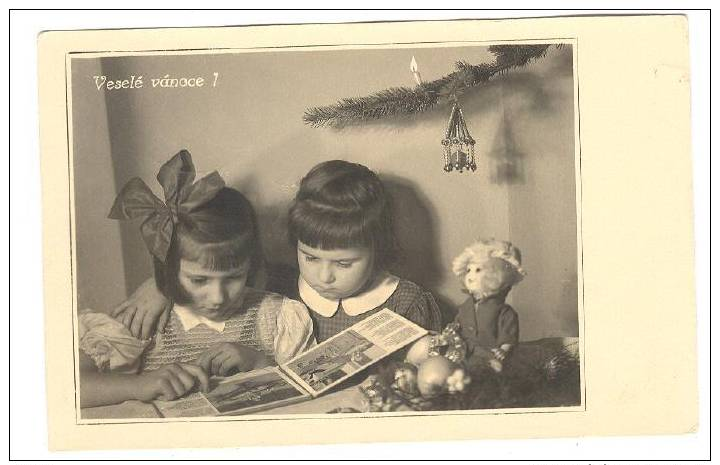 RP; Girls Reading Together, Doll, Vesele Vanoce , PU-1912 - Jeux Et Jouets