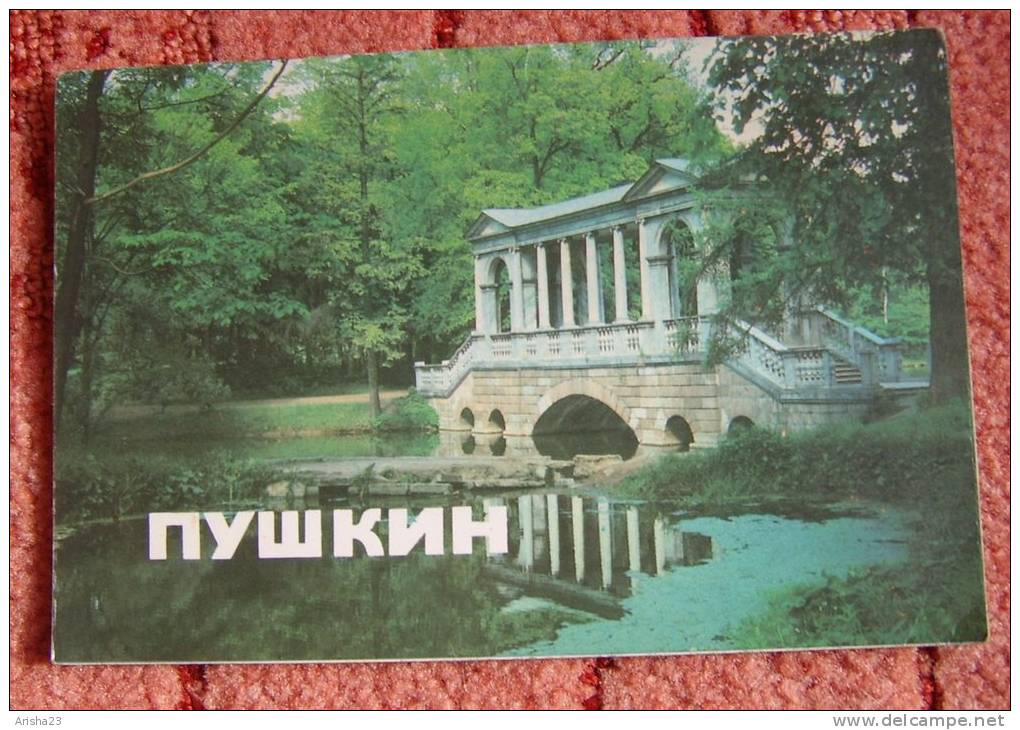 Leningrad USSR Russia Illustrated Brochure " Pushkin . Museums And Parks " - Langues Slaves