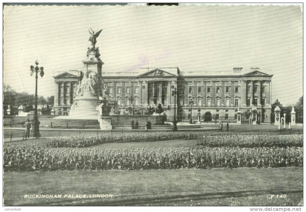 United Kingdom, London, Buckingham Palace, 1965 Used Postcard [P6980] - Buckingham Palace