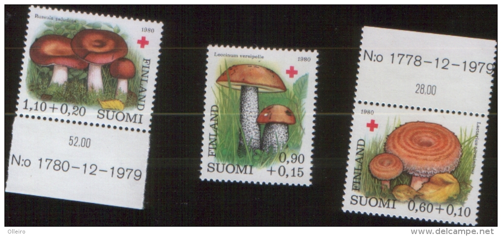 Finlandia - Finland 1980 Mushrooms Pilze  Pro Croce Rossa - Funghi 3v Cpl ** MNH - Unused Stamps