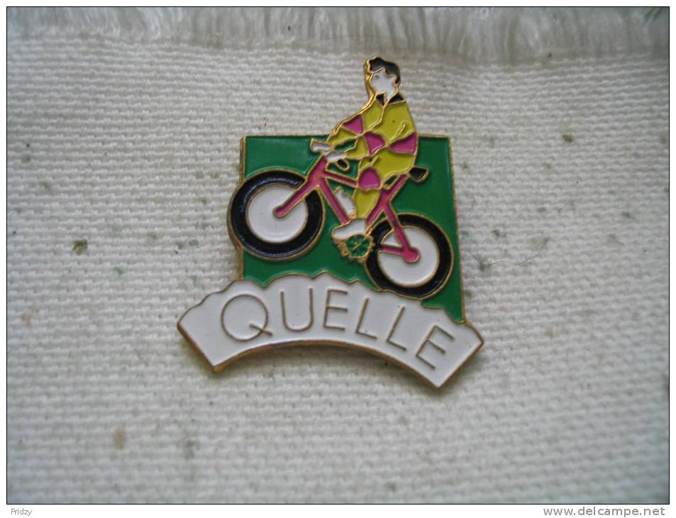 Pin´s Vélo, Cyclisme: Sponsor QUELLE - Cyclisme