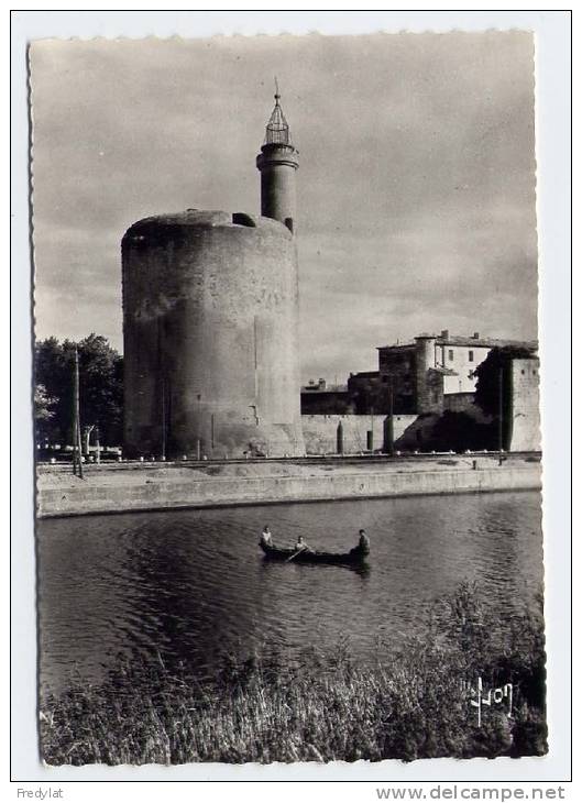 AIGUES MORTES DANS LE GARD LA TOUR DE CONSTANCE - Aigues-Mortes