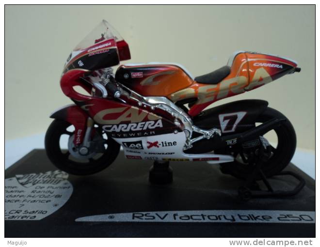 CARRERA RSVFACTORY BIKE 250CC :RANDY DE PUNIER N°7 2004  LIRE !!! - Motorfietsen