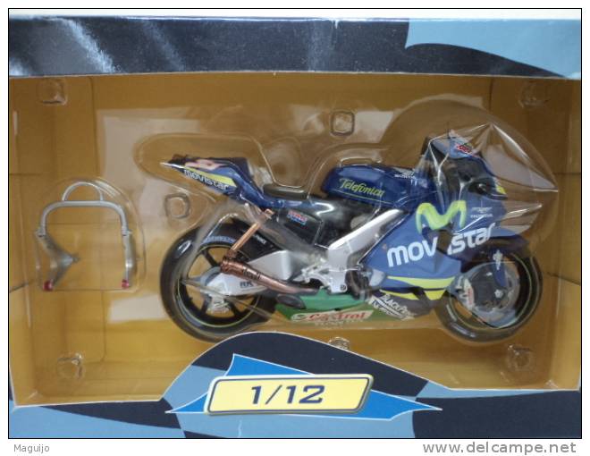 HONDA 2005 MARCO MELANDRI 1/12  LIRE !! - Motorcycles