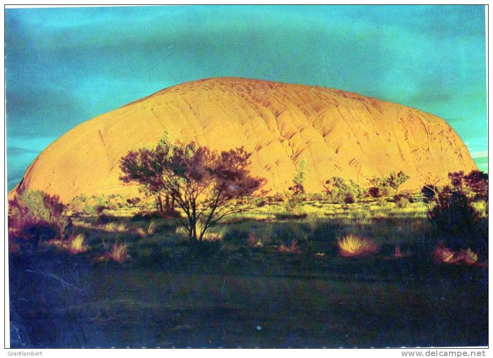 Northern Territory - Ayers Rock At Sunrise From Red Sands Motel Unused - Uluru & The Olgas