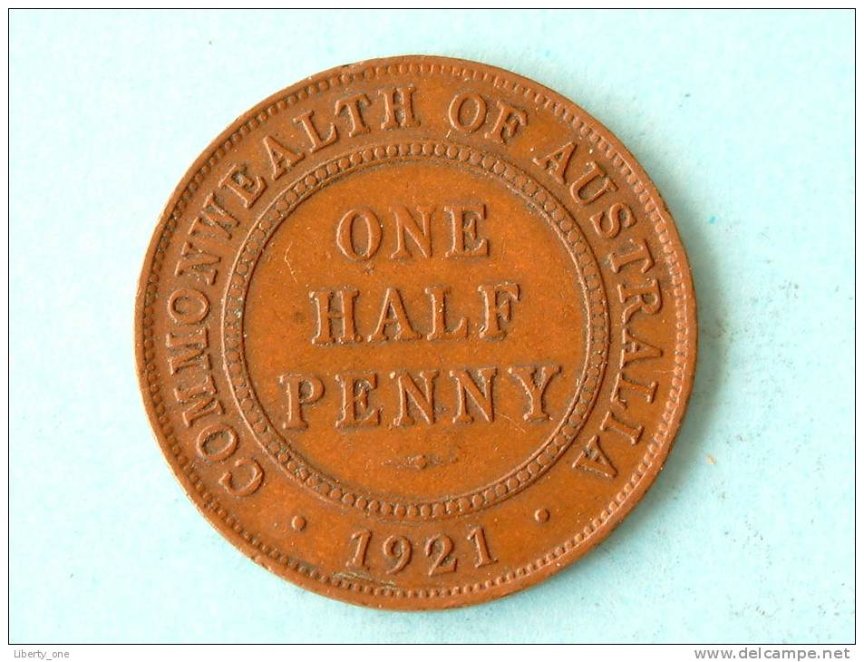 1921 - ONE HALF PENNY / KM 22 ( Uncleaned Coin / For Grade, Please See Photo ) !! - Penny