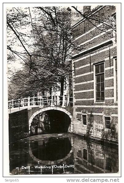 DELFT-WEESBRUG-ORIGINAL PHOTOGRAPHY--traveled - Delft