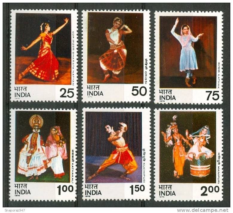 1975 India Danze Dances Danses Costumi Costumes Set MNH**Pa214 - Nuovi
